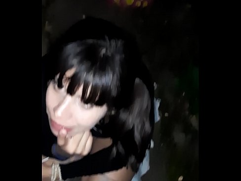 ❤️ Tänaval paisunud peenise vastu kommi eest ☑ Just porn at us ❌️❤